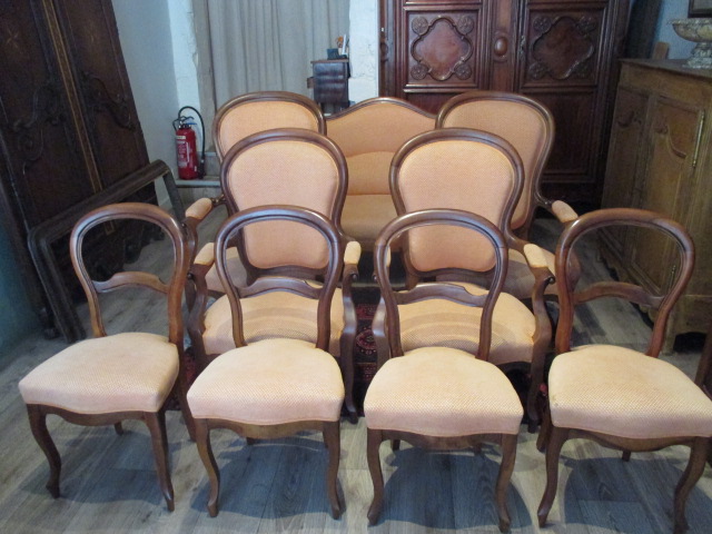 SALON
